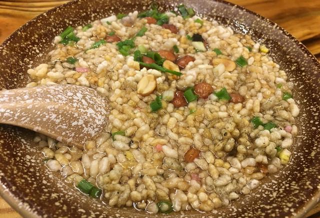 贵阳美食之旅之美味侗族油茶