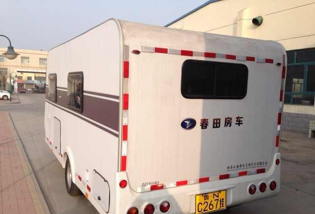 "车辆管理所办理全挂汽车列车和半挂汽车列车注册登记时,应当对牵引车
