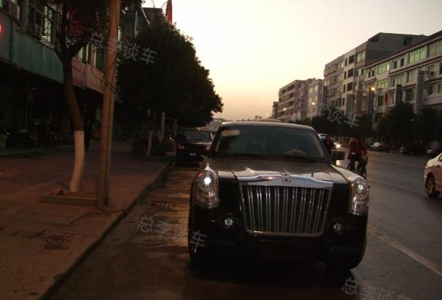 中国第一汽车，世界最长的标准轿车，纯手工打造红旗概念车上路