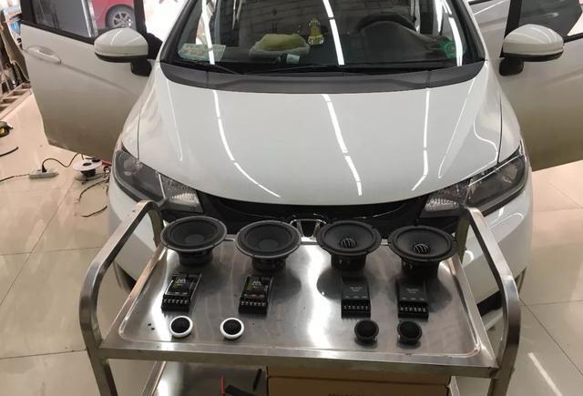 「本田飞度」HBI前后声场改装，音乐是我旅途中唯一所爱