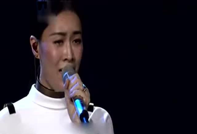 那英、韩红、萨顶顶，假唱露馅，无缘央视春晚
