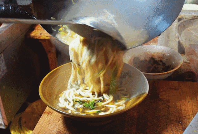 诸暨这家次坞打面每天座无虚席,你一定没去过!