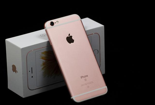 全面剖析苹果8和苹果7,买谁更划算?