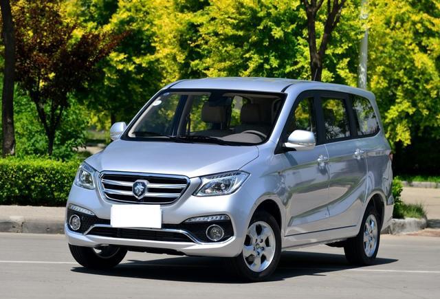 它说要和五菱宏光磕一下！