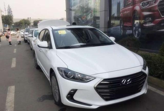 买捷达后悔了！这合资车再降两万，低油耗仅9万起，比朗逸更良心