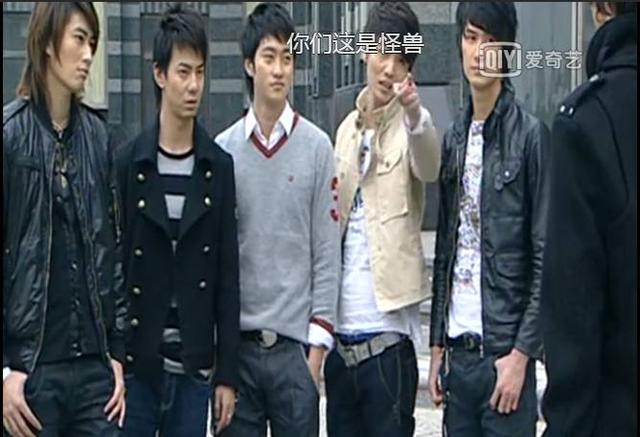 铠甲勇士:明显铠甲二队的实力比一队强,为什么