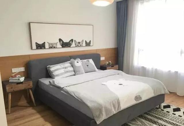 2018床头已经不流行挂结婚照了,现在大部分都