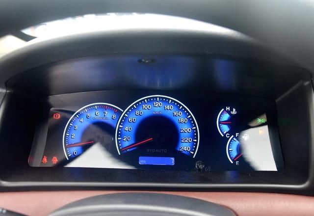 外观大方,油耗超低,保养成本低,质量好,保值率高