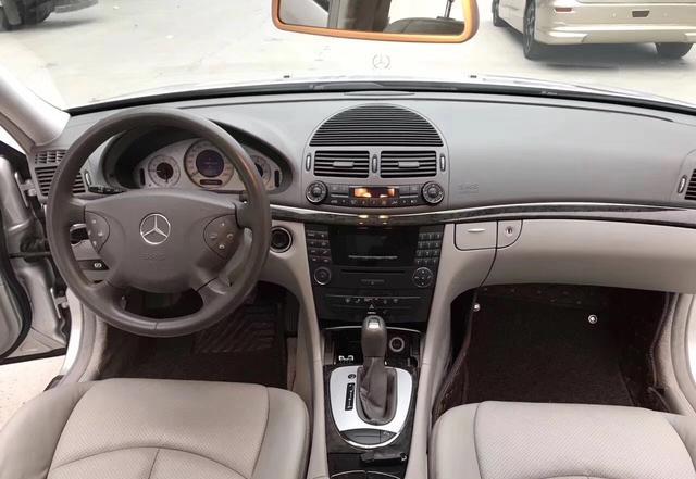 Erlang 淘车 优雅奔驰E级 W211如今还是这么美!