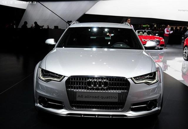 女生穿牛仔裤不用系腰带,男生就不行