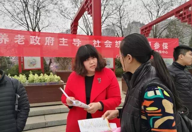 联,乐,帮三"招"并用!龙洞街道做好群众服务有妙招!