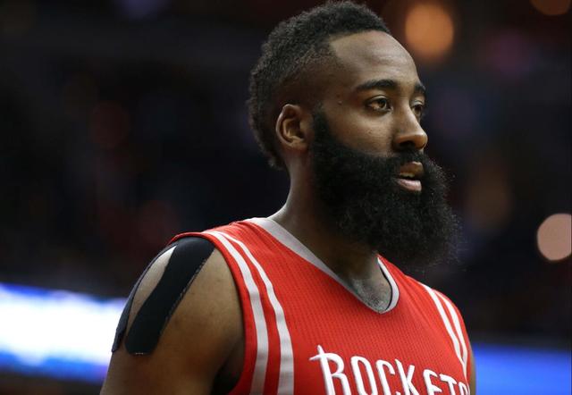 NBA纳税有多可怕?库里税钱比收入高,一人因高