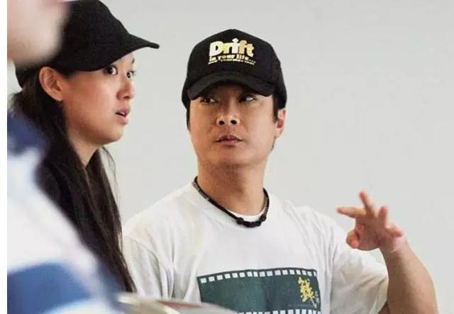 前女友生病钱嘉乐贴身照顾，婚姻差点走向终点幸得老婆善解人意