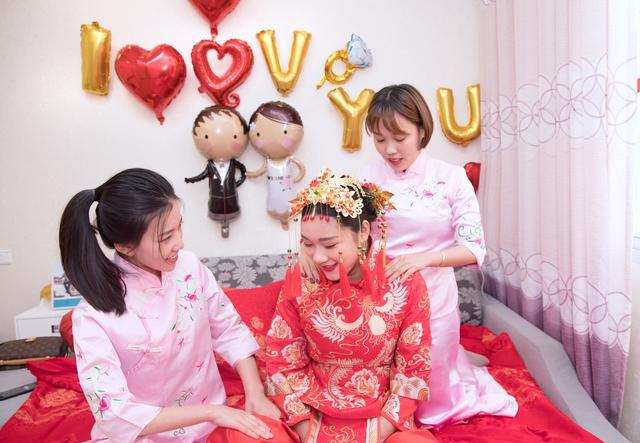 我打工供男友读研,他转身娶我最好闺蜜,我一句