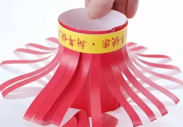 幼儿园春节主题之艺术领域:迎新春手工制作,红