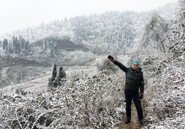 周末玩雪不用出大成都, 就在都江堰, 而且不再是