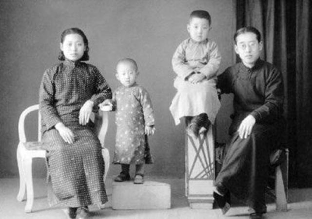 纪晓岚妻妾成群子女众多, 却都没什么出息, 现今