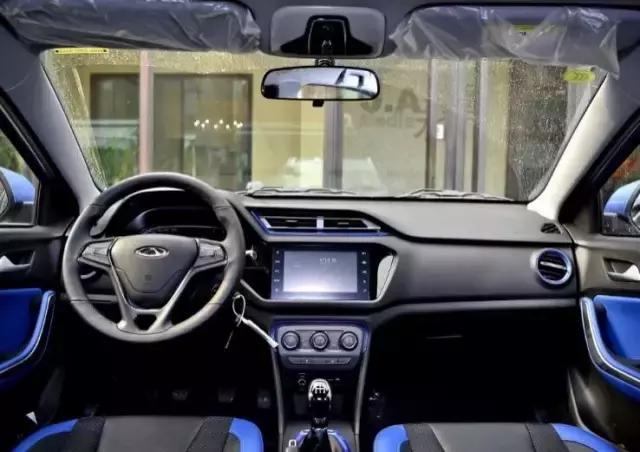 这三款车告诉你什么叫年轻人的才是世界的!