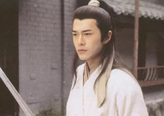 古装剧中的白衣男神:焦恩俊仅排第3,古天乐第2,第1帅到没朋友