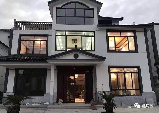 户型三:这栋新中式别墅刷新了大家对美的认知,白墙黛瓦,韵味十足.