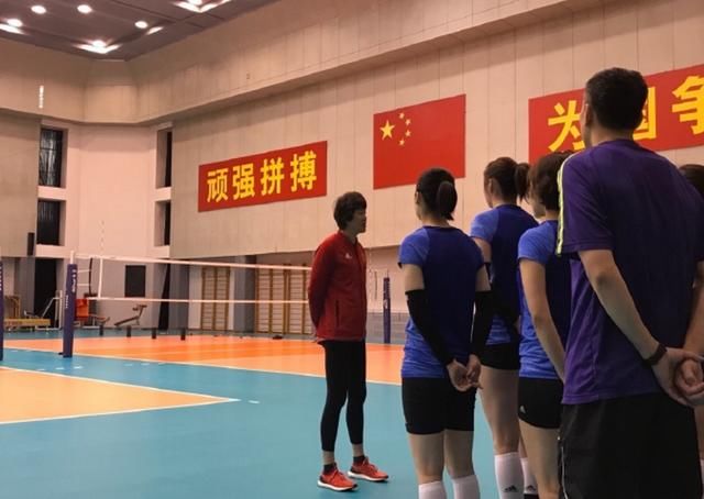 郎导辛苦了!中国女排开启2018日本时间表!新