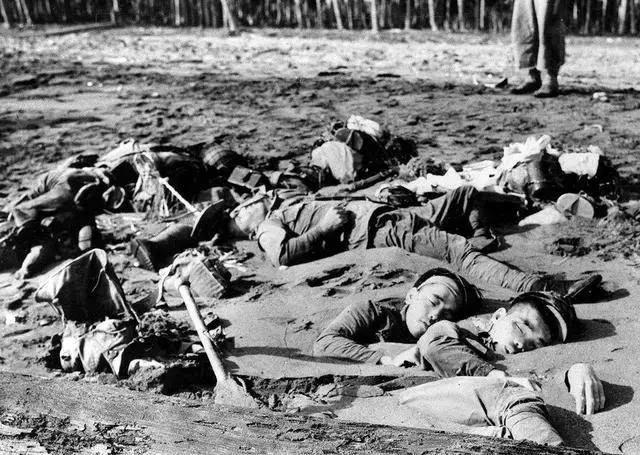 为防止赖账,此国每天杀10个日本战俘,终获日本最多赔款
