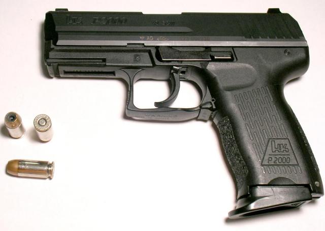 (h&k p2000手枪还被德国联邦警察,联邦特工采用)