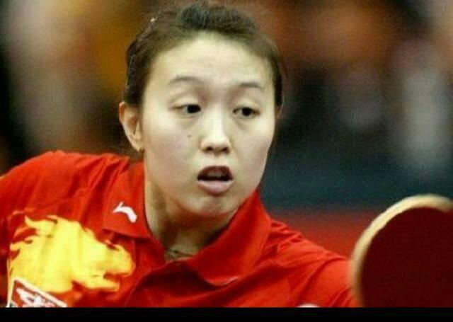 国乒第一美女因为谈恋爱被开除,无视丰厚
