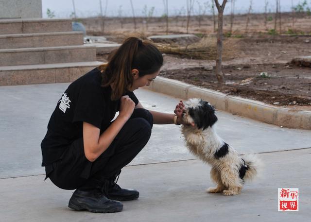 《警察特训营》警花迪丽热巴·牙合甫,新疆喀什反恐一线霸王花