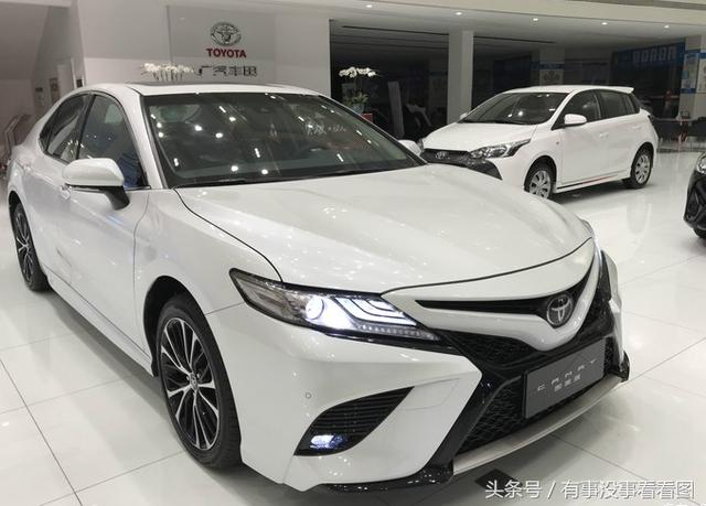 在4S店看到18款凯美瑞运动版后 朋友居然想卖掉刚提的绝版锐志