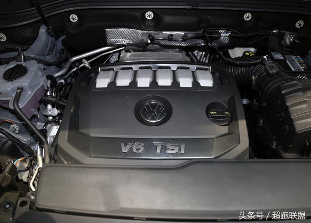 大众7座硬派SUV 搭载2.5升V6引擎,配全时四驱,气势不输奥迪Q7