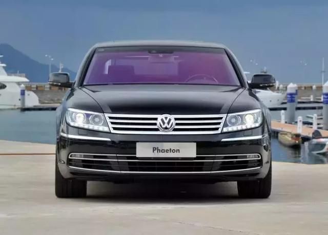 phaeton是什么车,phaeton大众是什么车 大众phaeton辉腾的第一代车型于2002年首发于日内瓦国际车展,是大众