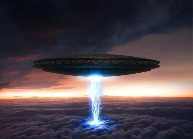 做北大图书管理员时,毛润之用8元的工资都做了