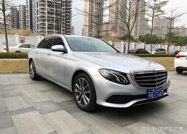 奔驰e300l时尚型铱银色提车