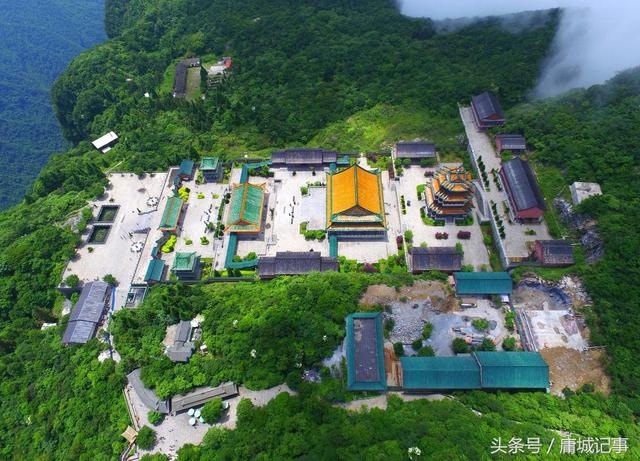李娜为什么在张家界天门山修建别墅
