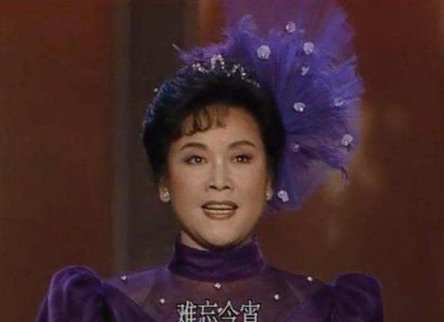 回顾历年春晚的经典歌曲，7080后记忆犹新