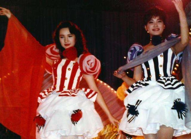 她曾是ATV女艺人，大方承认隆胸的一代亚姐，如今50多岁活成这样
