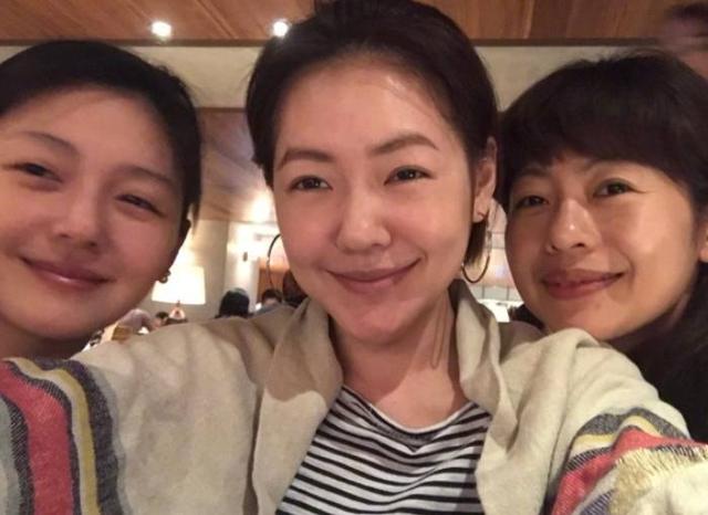 大小s的大姐，颜值是不同的风格，妈妈：大姐是三姐妹中最美的