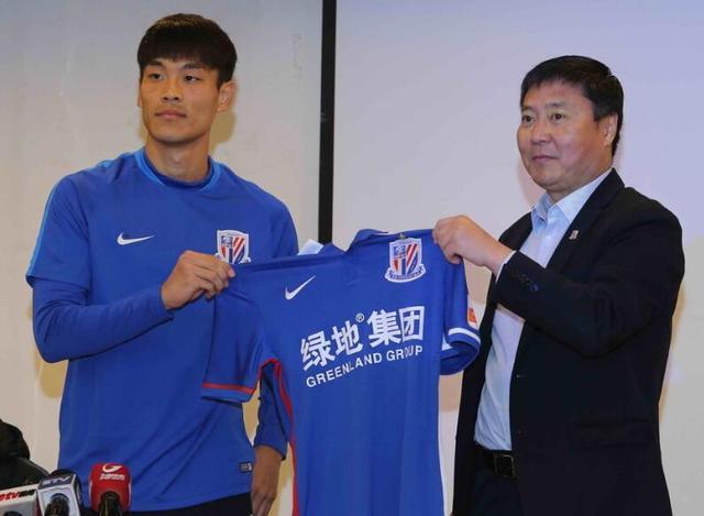 申花外援报名亚冠名单3选1