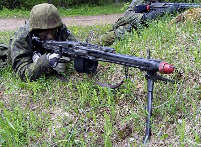 诞生于一场骗局的通用机枪,在二战中展示出了惊人威力