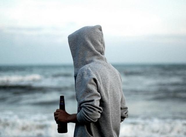 婆婆有三个儿子和两个女儿,去谁家住,谁家就会