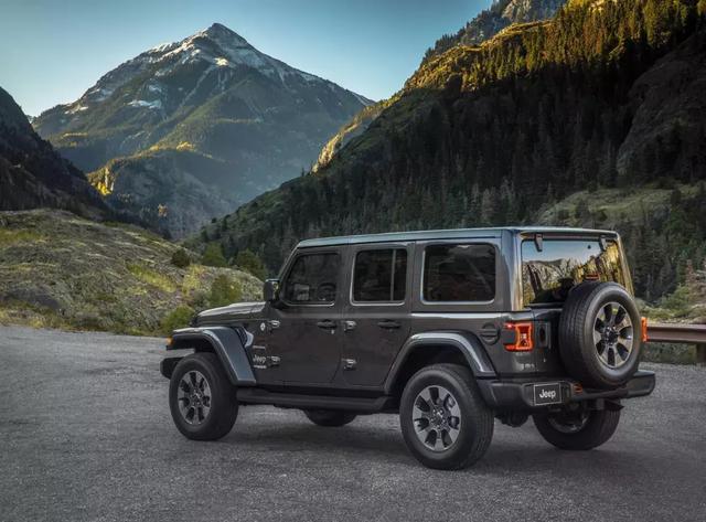 新牧马人增加2.0T车型,仅仅只是为了向市场妥协吗?