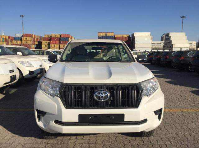 18款丰田霸道2700丐版后挂备胎首批出售