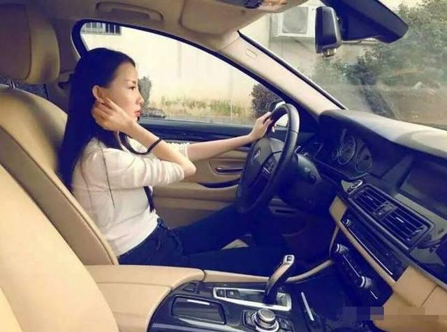 刚提的宝马5系被美女朋友借走,还车时这一幕让人尴尬无奈
