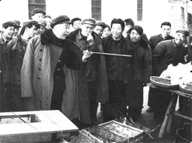 此人从班排连营团旅师军一级没漏提拔, 打胜仗