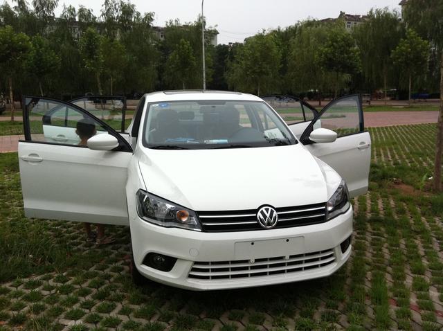 月薪3000适合开什么车?老司机首推这三款,省心又省钱