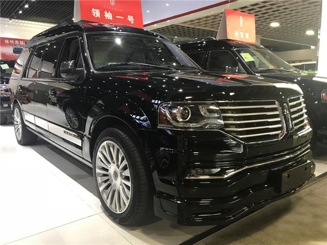 天津港展厅，2017款林肯领袖一号，这台车才是用来享受的