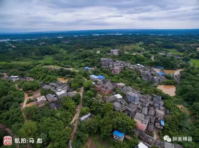 横县最有诗意的古村平朗黄强村