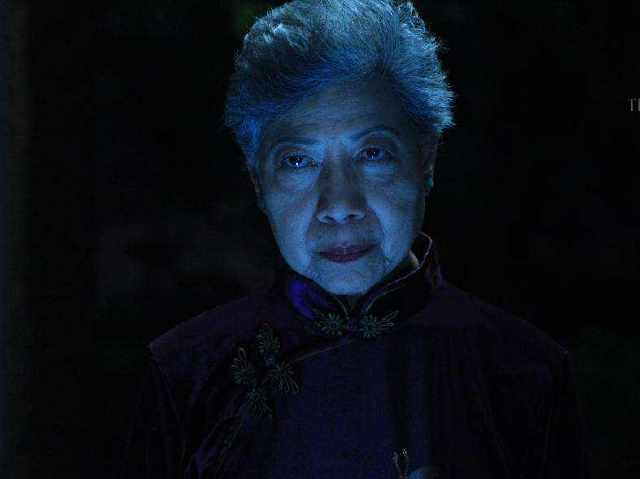 这位从小把你吓到大的"香港鬼后,年轻时是个性感大美女|罗兰|鬼片