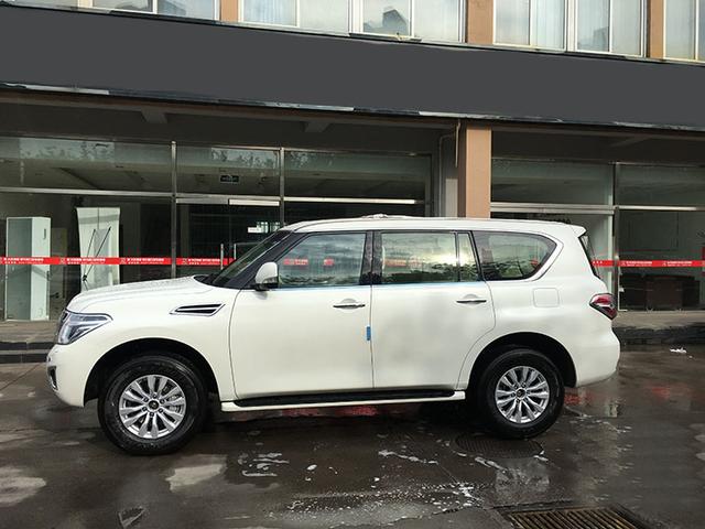 天津自贸区,2017款日产途乐4.0L SE中东版到